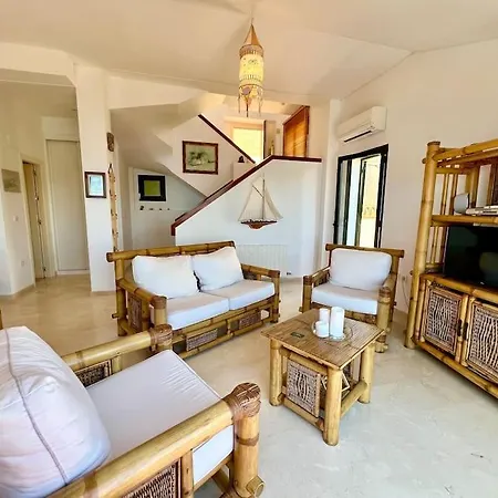 Villa Chalet Tropical Bay Views